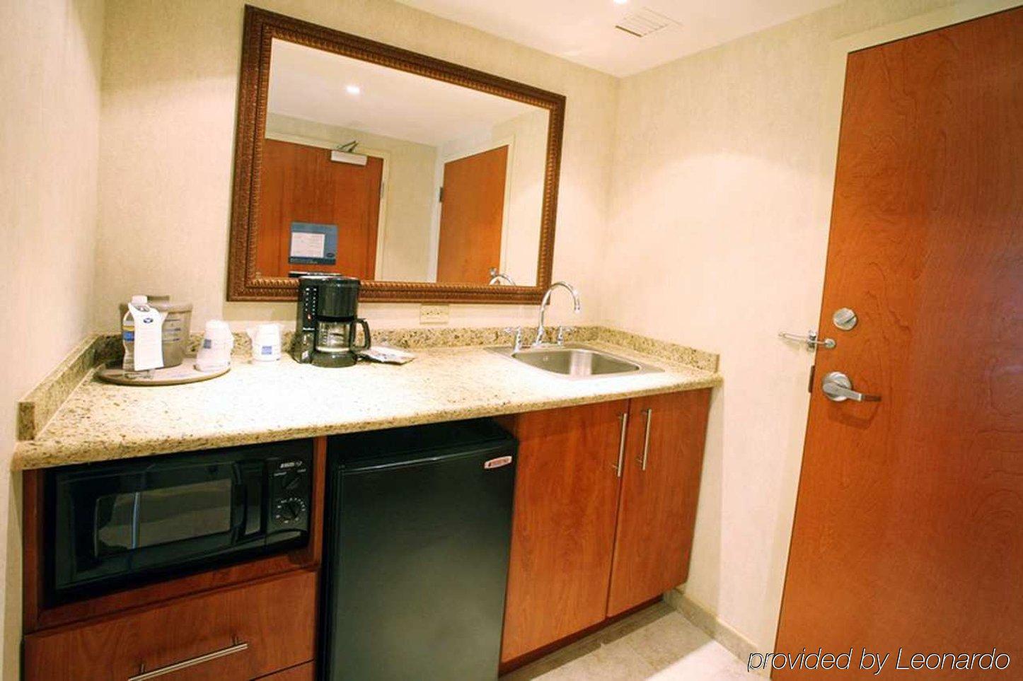 Hampton By Hilton Reynosa Zona Industrial Hotel Quarto foto